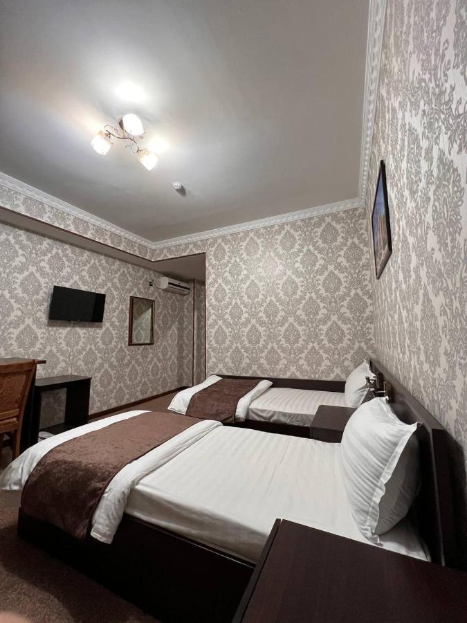 Grand Uzbegim Hotel Tashkent Bagian luar foto